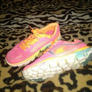 Girls shoes